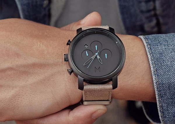 marketplace-banner-watch-1